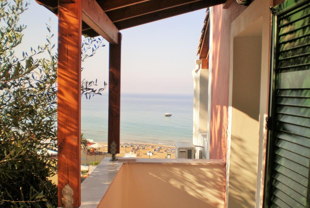 Menigos Resort - Διαμέρισμα Αριθμός 168 เปเลคาส ภายนอก รูปภาพ