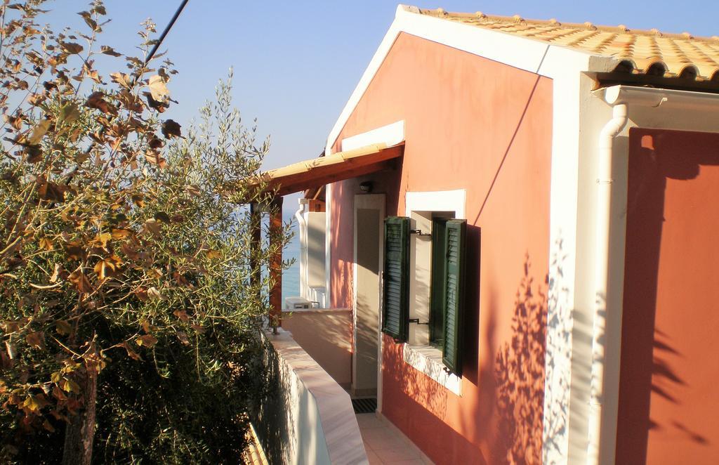 Menigos Resort - Διαμέρισμα Αριθμός 168 เปเลคาส ภายนอก รูปภาพ